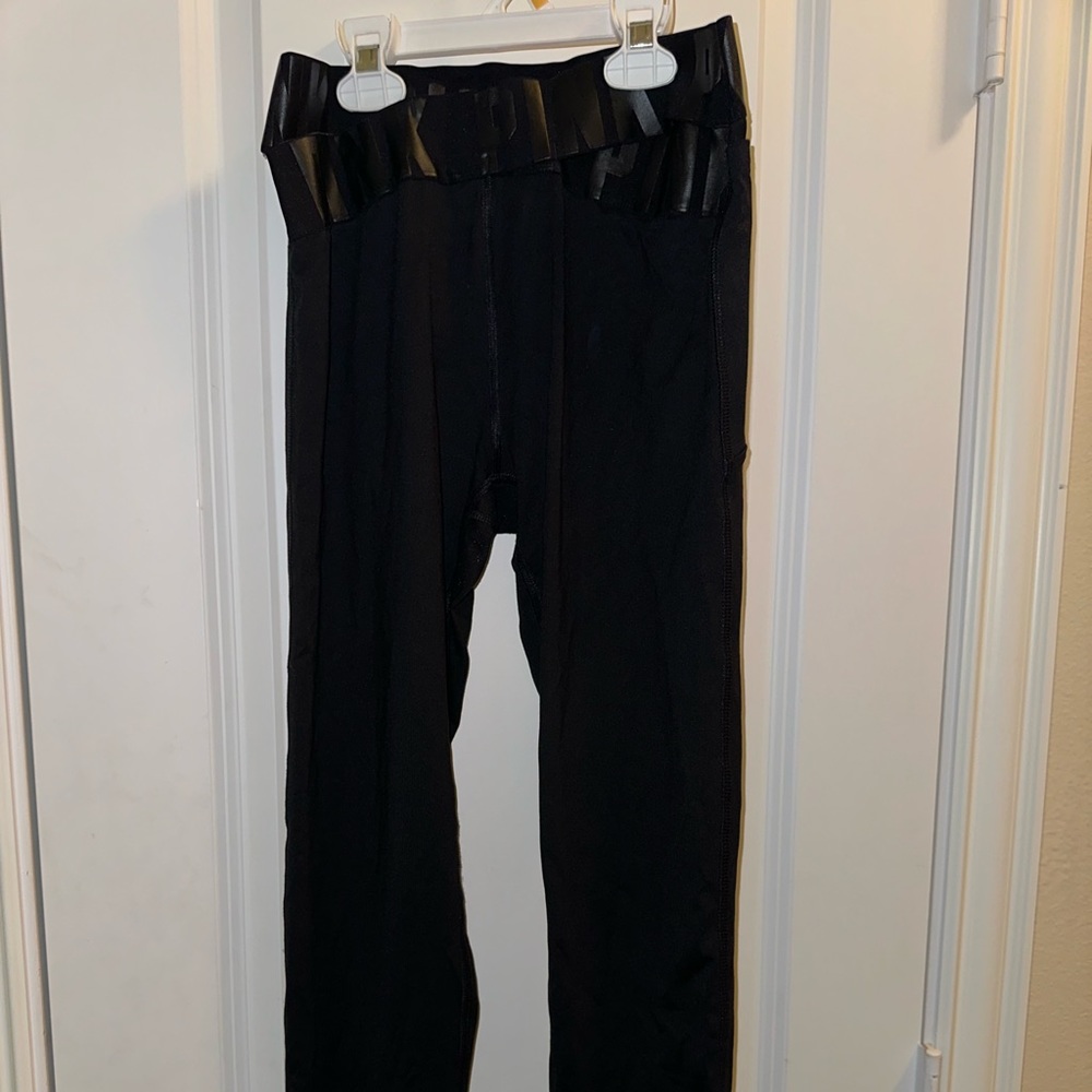 Victoria’s Secret PINK Ultimate Black Leggings Size Small Great Condition